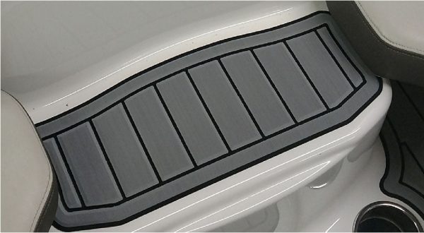 Marine Mat Bow Step Mat For Yamaha 24 Foot Boats (10-14 MY) Hot on Sale