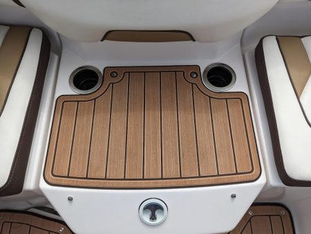 Marine Mat Engine Step Over Large for 19 Foot Yamaha Sport Boats (2019-Current) Online Hot Sale