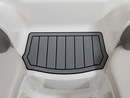 Marine Mat Bow Step Mat for Yamaha 21 Foot Sport Boats (2006-2011) Fashion