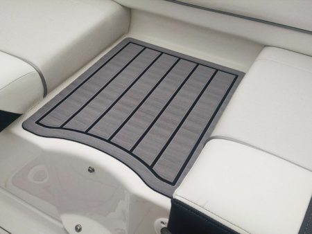 Marine Mat Engine Step Over Large For Yamaha 24 Foot Boats (10-14 MY) For Sale